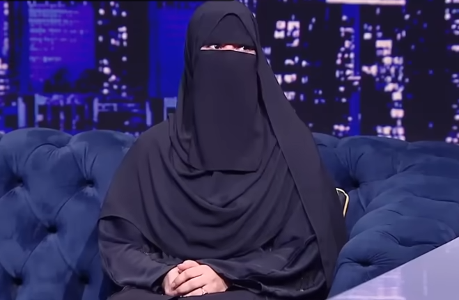 البلوجر أمنية حجازي